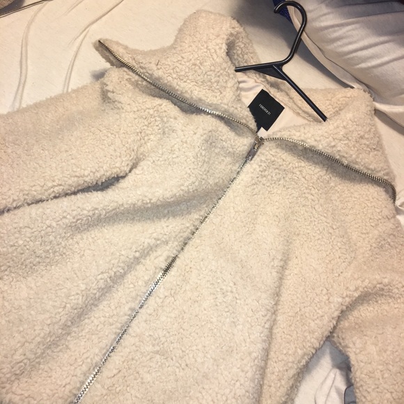 Fuzzy Teddy jacket with a hood - Picture 1 of 1